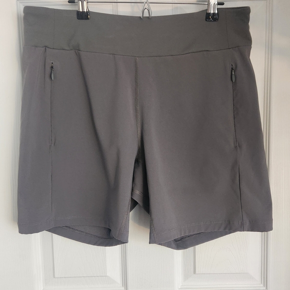 Columbia Pants - Columbia Gray Athletic Performance Shorts